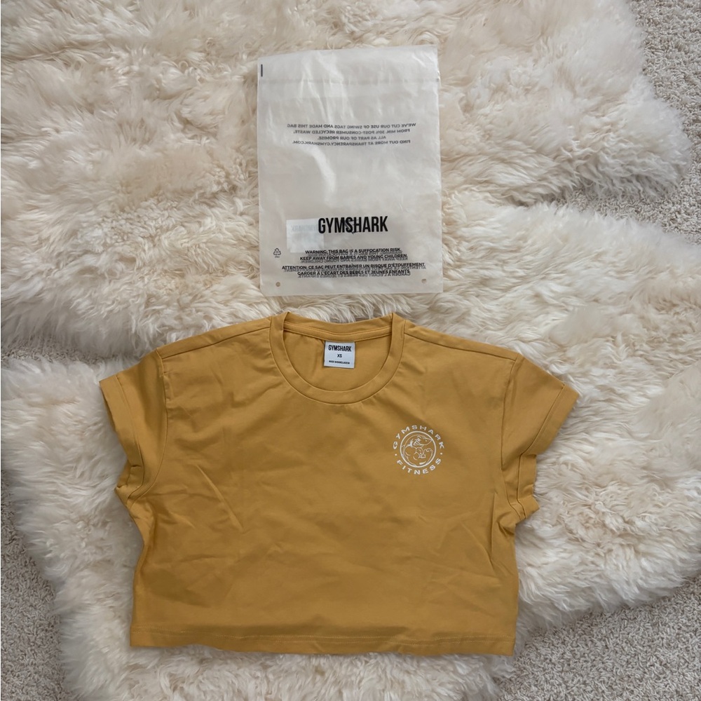 new in bag gymshark cropped yellow tee XS